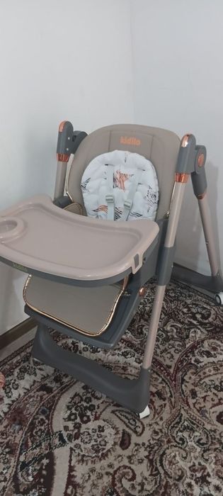 Продаю стульчик для кормления Kidilo