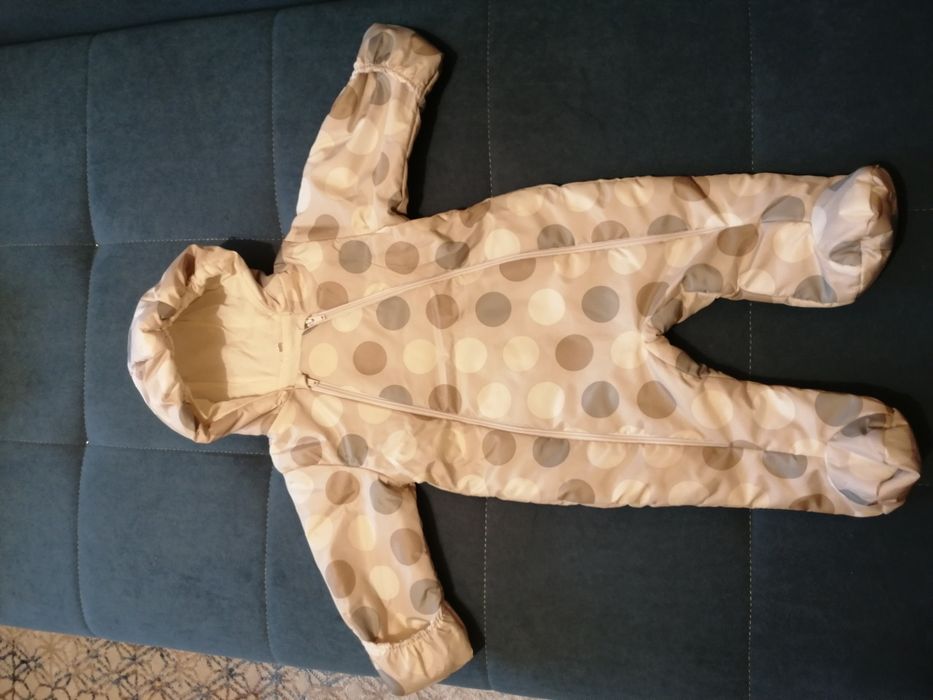 Продам демисезонный комбинезон