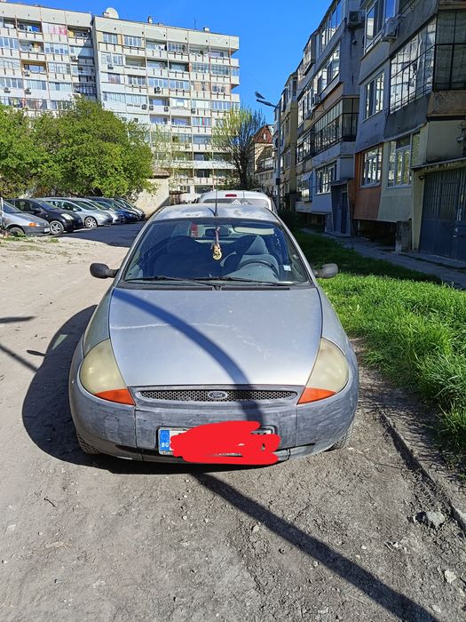 Автомобил Форд Ка