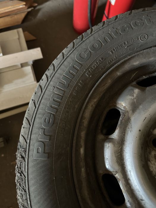 Продам рещину с дисками R14