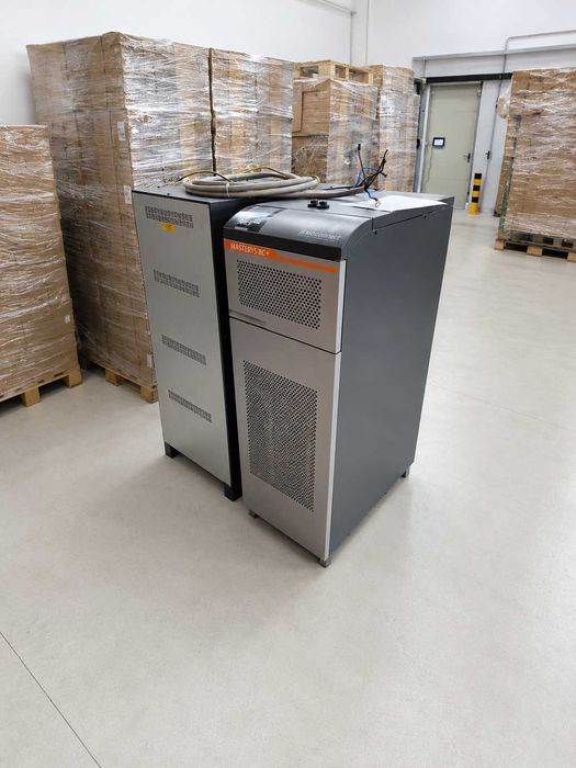 UPS MASTERYS BC+ 60KVA 3/3 400v + Cabinet BATERII LONG LIFE - Garantie