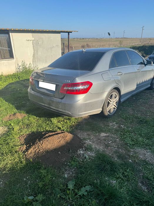 Mercedes W212 AMG на Части