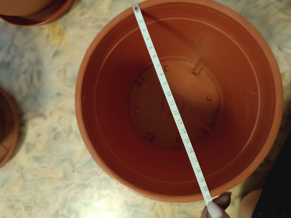 Горшки для цветов