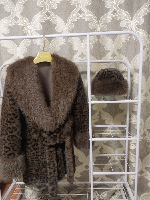 Продам эко шуба без подклада