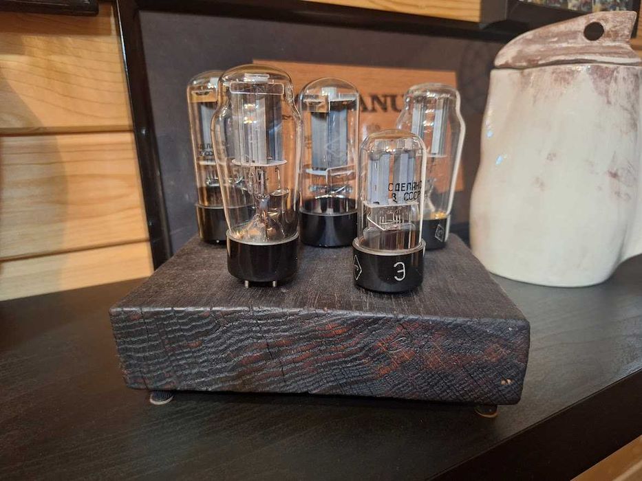 Doua obiecte decor "old lamps era" semnate Christian F.