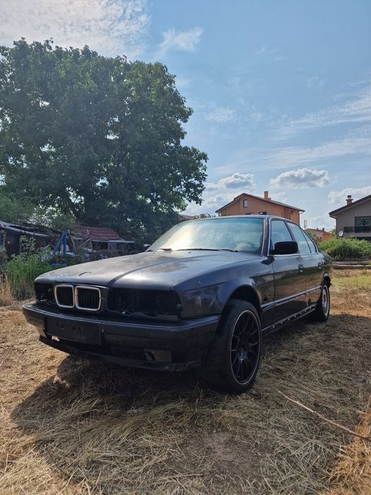 BMW E34 525XI на части