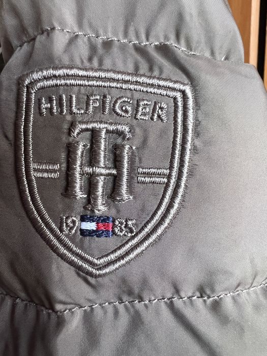 Geaca Tommy Hilfiger puf si pene xs maro