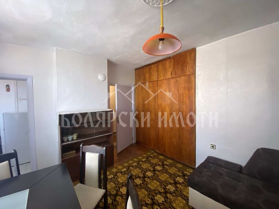 Продава се Двустаен апартамент в Велико Търново, Колю Фичето - 63 кв.м за 1667 €/кв.м - Снимка #1