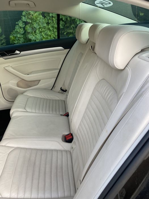 Injectoare Volkswagen Passat B8 1.6 Tdi DCX 2016