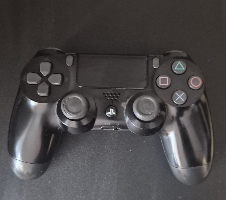 Play Station 4 +FIFA21