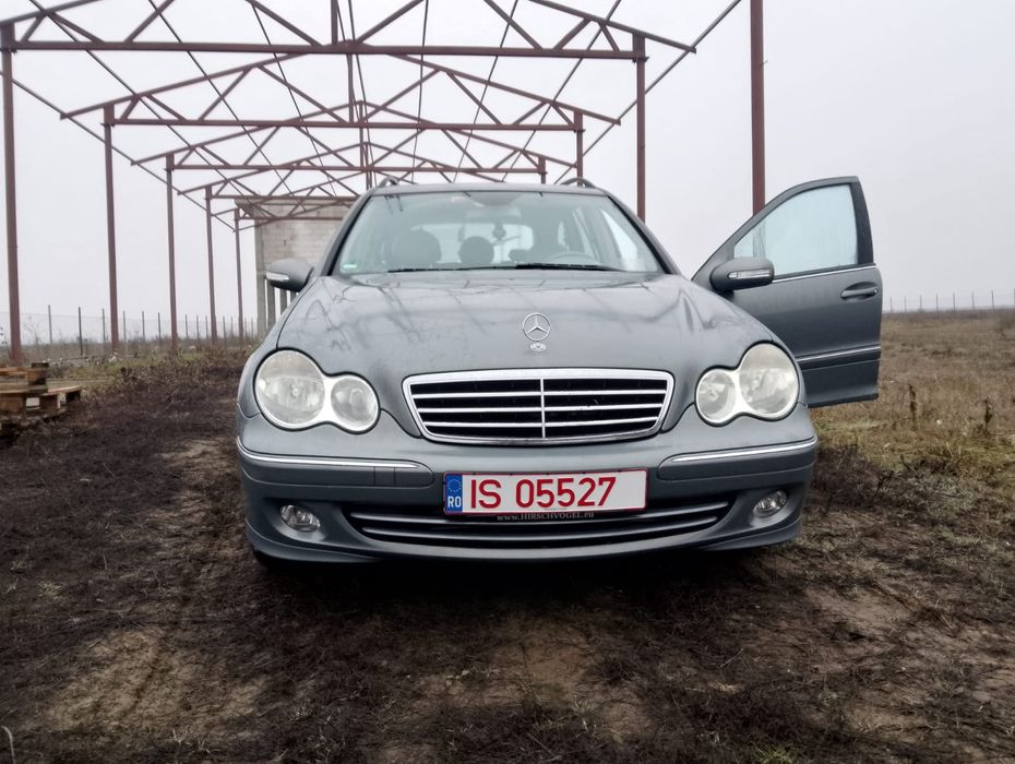 Mercedes C200 Kompressor sau schimb cu scânduri și grinzi de 12