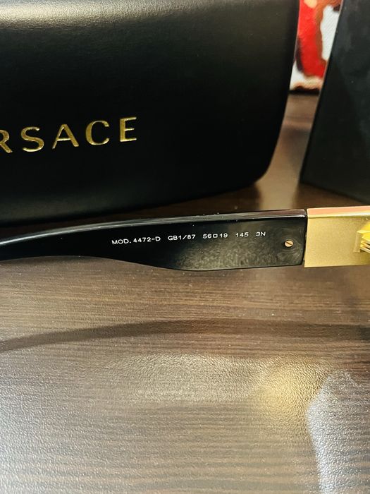 Слънчеви очила Versace