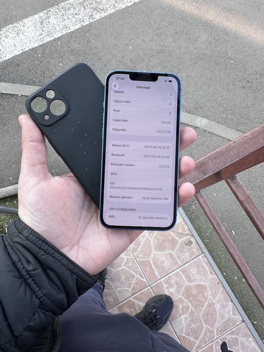 IPHONE 13 Neverlock 256 Gb bat 100% (dezmembrez telefoane)