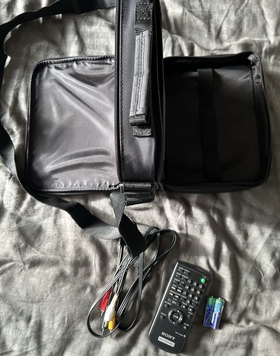 Sony Portable DVD Player DVP-FX810