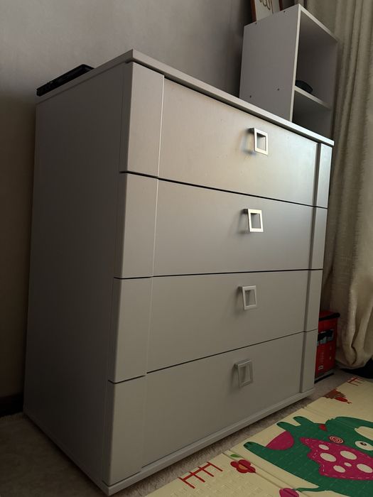 Продается комод в хорошем состоянии