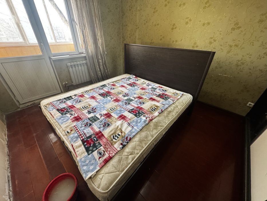 Кровать двухспальная