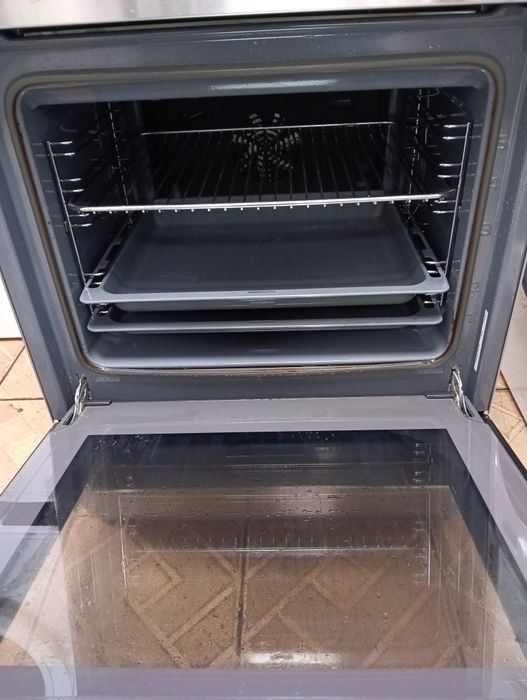 Иноксова  печка с керамичен плот  Сименс Siemens с 2 години  Гаранция!