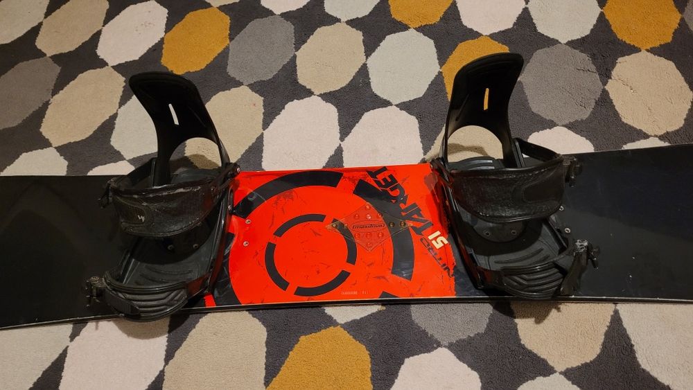 Placa snowboard NITRO 151 + legaturi Factory