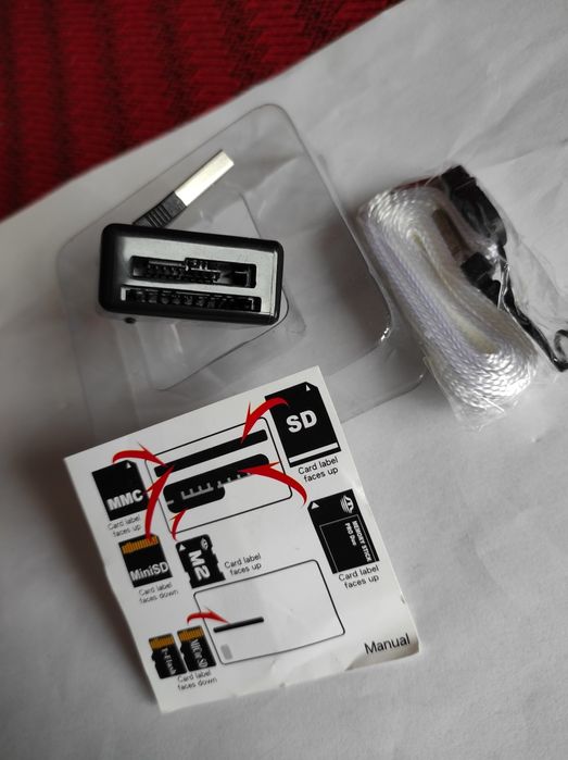 Adaptor pentru diferite carduri, SDcarduri

In perfecta stare de funct