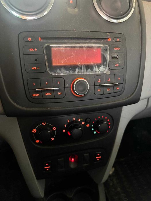 Vand Dacia Logan 1.2 benzina 2014