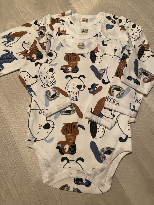 Продам детские вещи