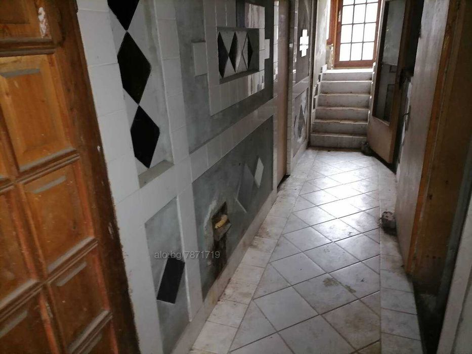 Продава се Къща в с. Дибич, Област Шумен - 172 кв.м за 252 €/кв.м - Снимка #7