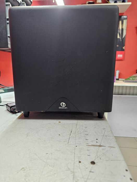 De vinzare bass  BOSTON ACUSTIC