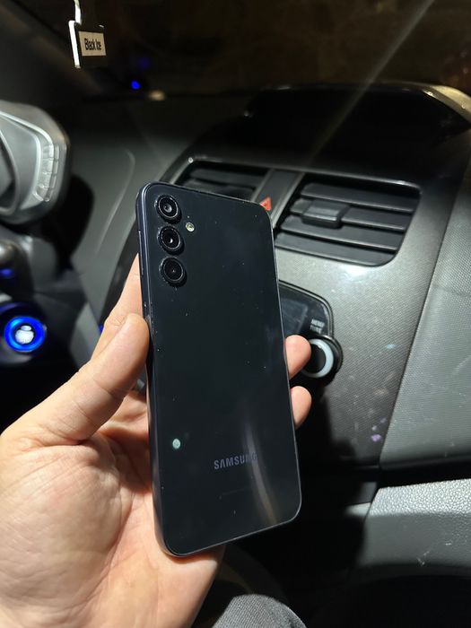 samsung a24 6/128gb srochna sotladi!