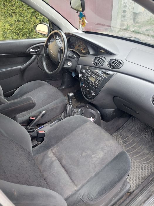 FORD Focus 2001 — imagine 3
