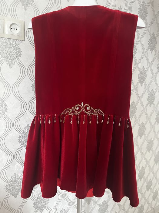 Продам комплект национальной одежды