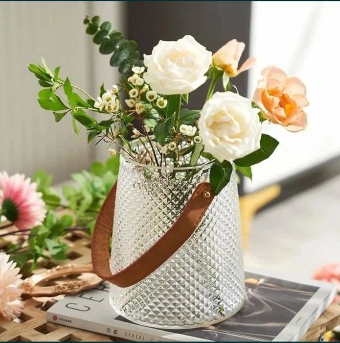 Вазы для цветов (стекло)