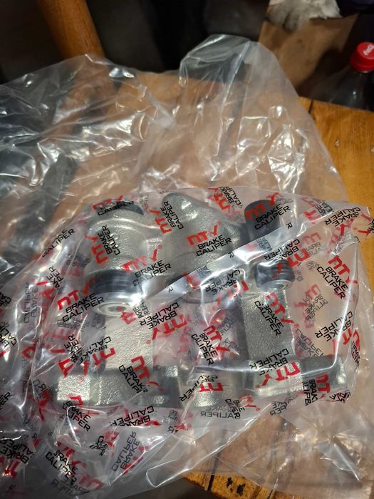 Заден ляв апарат за Пежо 406 НОВ