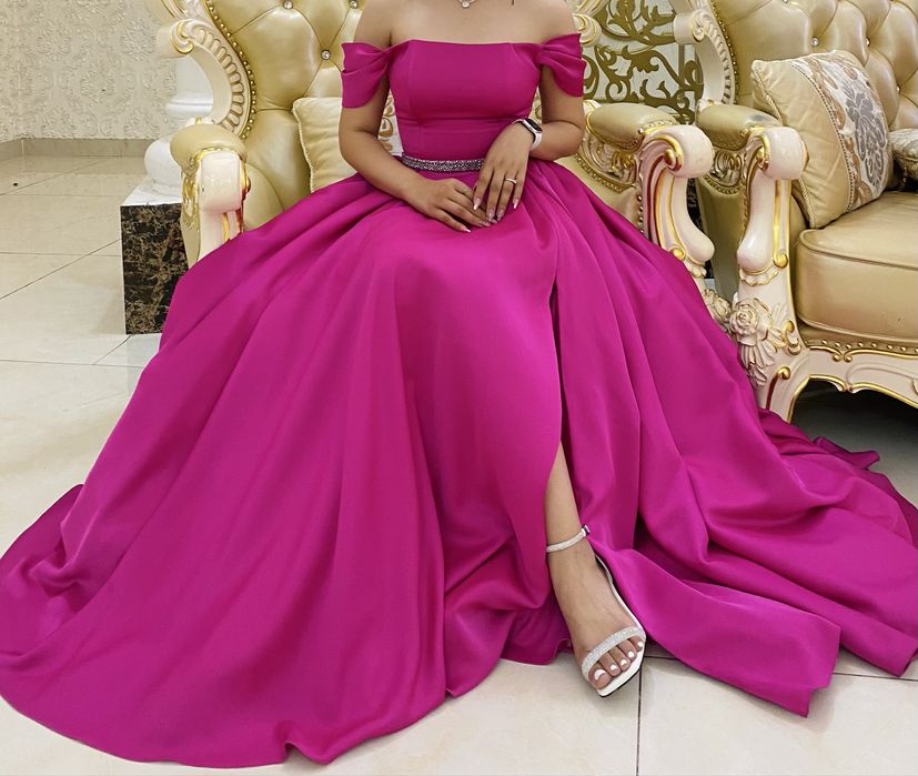 Вечерние и выпускные платья