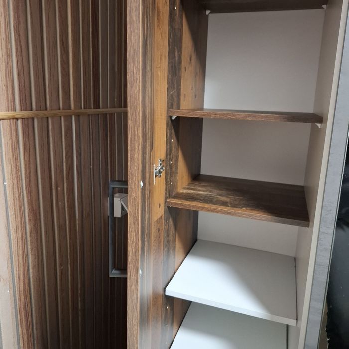 Гардероб с огледало, стил  Винтидж