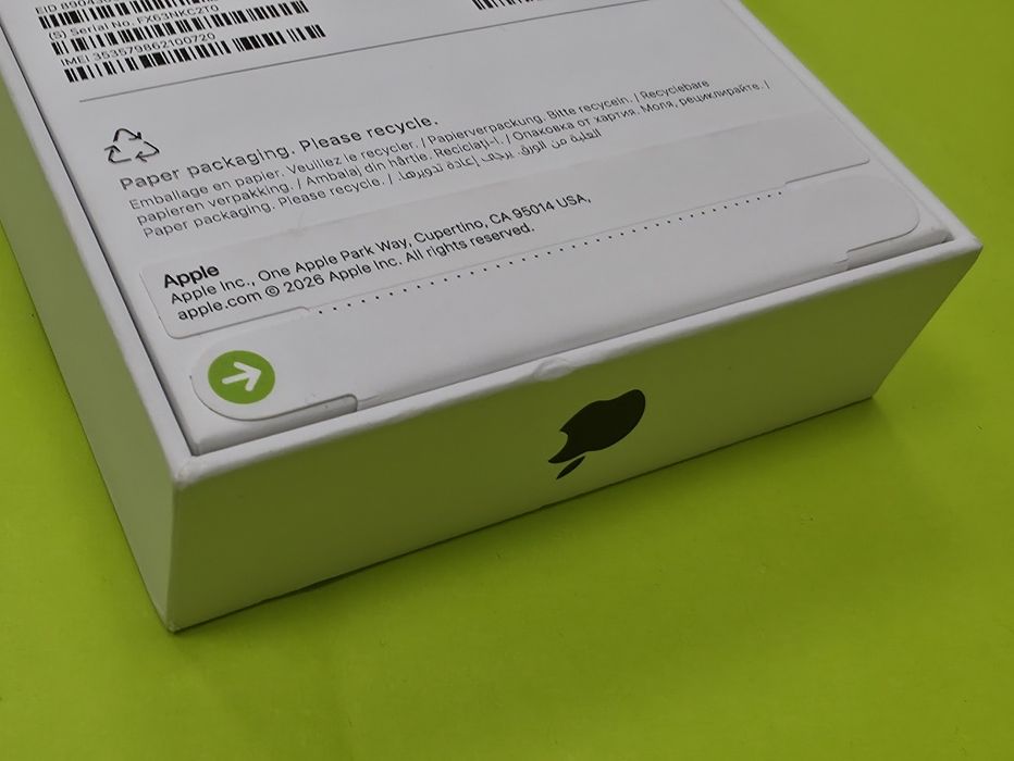 ЗАПЕЧАТАН 256GB iPhone 17e Yettel Гаранция 3г. 2029 Black