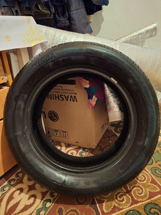 Продам шину R16 205/60