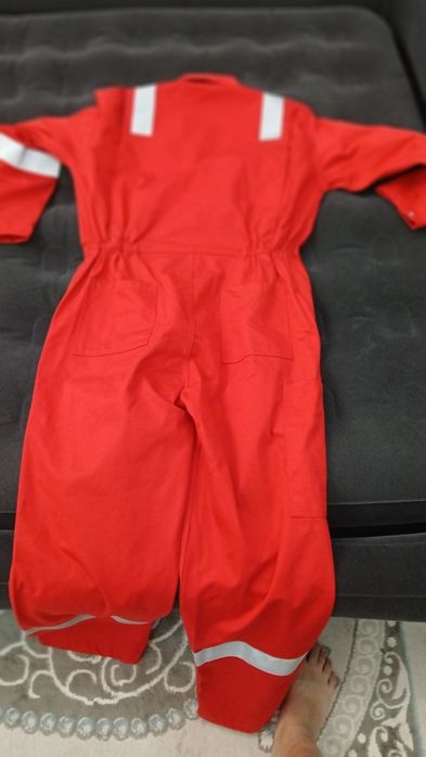 Продам спецовку комбинезон летний