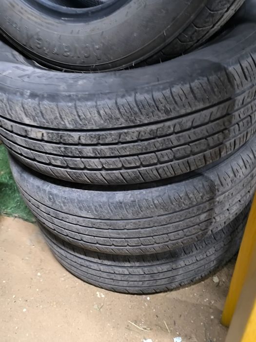 Продам шины комплек летние