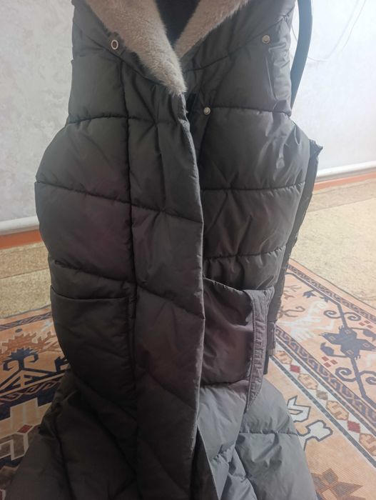 Пуховик зимний ..