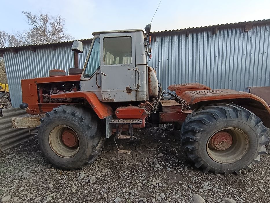 Продам трактор Т150 + культиватор и чизель плуг