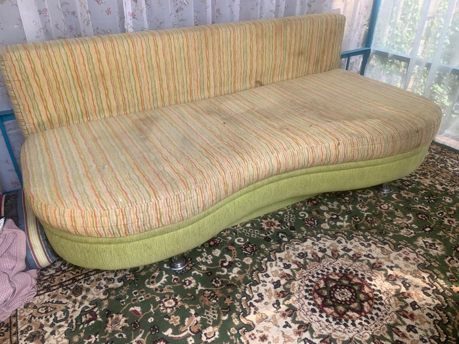 Продам диван-тахта