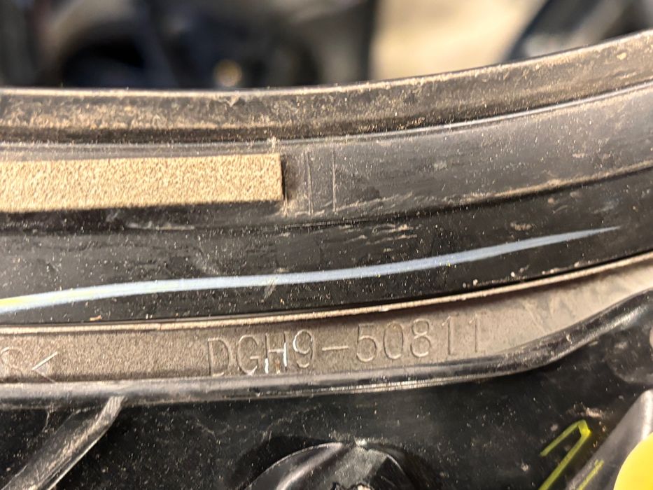 Лайсна заден капак • Mazda CX-30 • 2019–