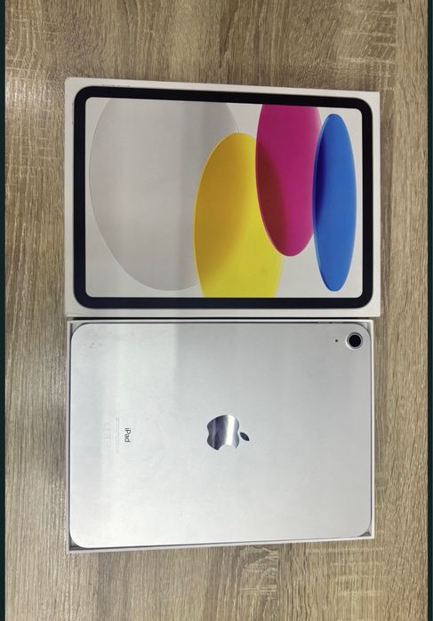 Ipad 10th gen - 64GB гаранция, клавиатура и писалка