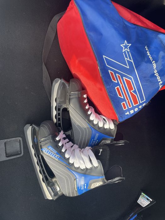 Коньки спортивный