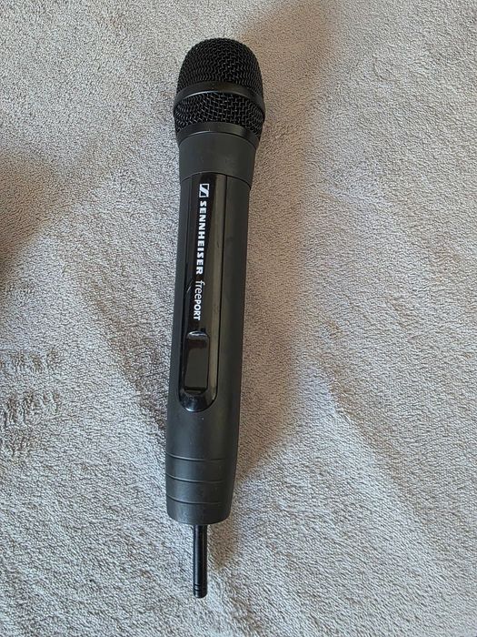MICROFON Sennheiser Wireless Freeport EM1-C System + Microphone