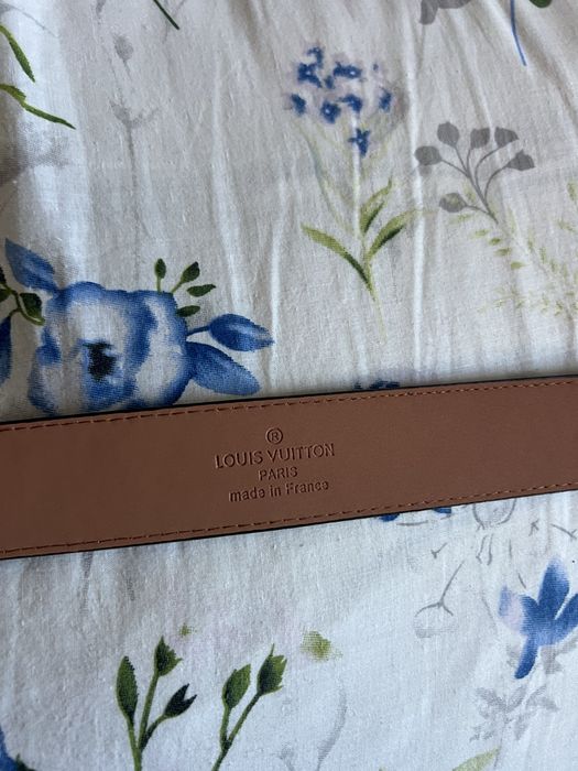 Curea Louis Vuitton Lv