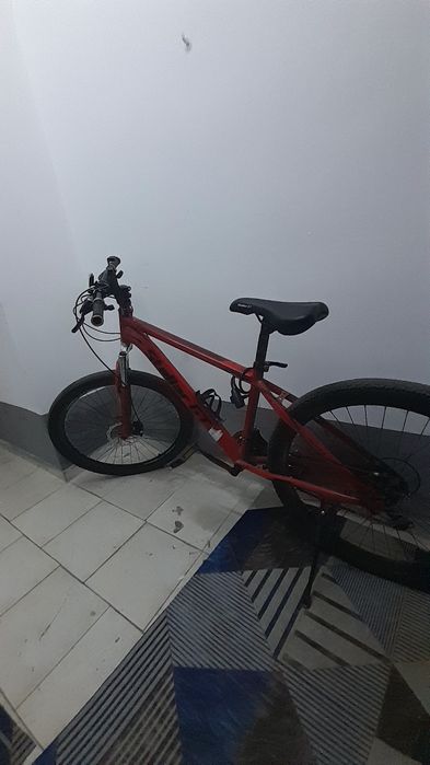 Продаю велосипед иделаьном состояние