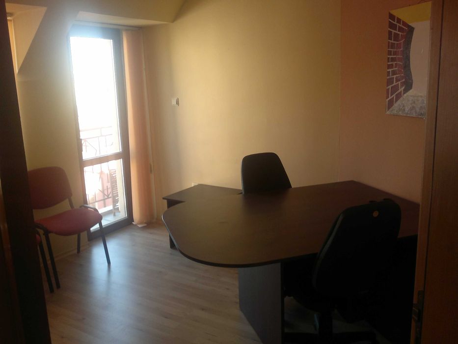 Дава се под наем Офис в Пловдив, Център - 93 кв.м за 800 € - Снимка #6