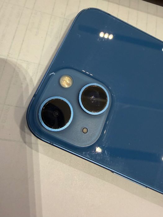 Айфон 13 в хорошем состоянии