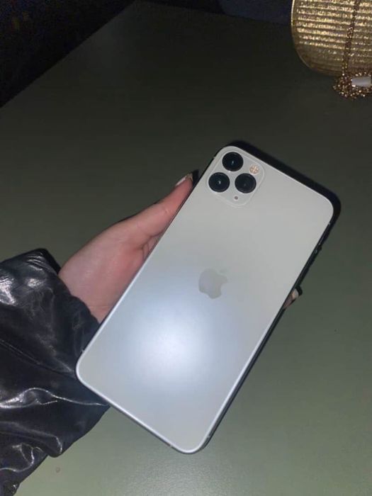 iPhone 11 Pro Max, 256GB, Silver, stare foarte buna